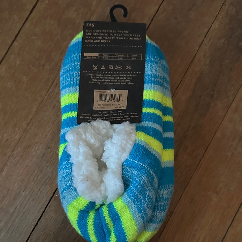 Field & Stream Striped Aloe-Infused Slippers - Picture 2 of 2